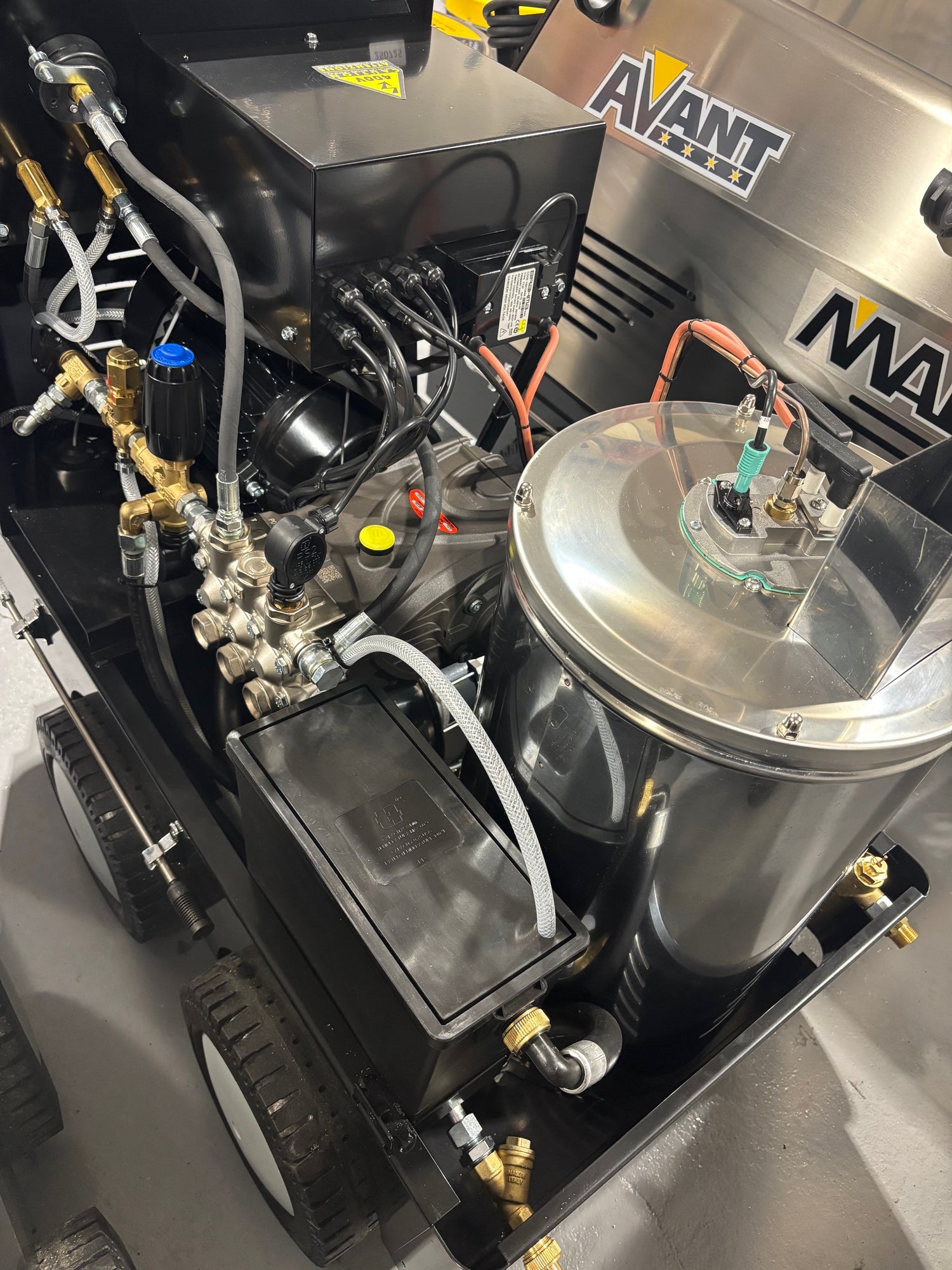 MAER - Avant Industrial 15/200 Hot Wash
