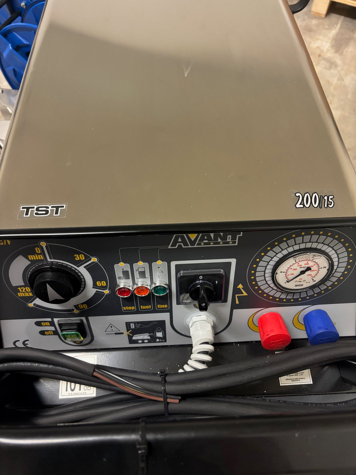 Avant Industrial Hotwash on Single Reel System